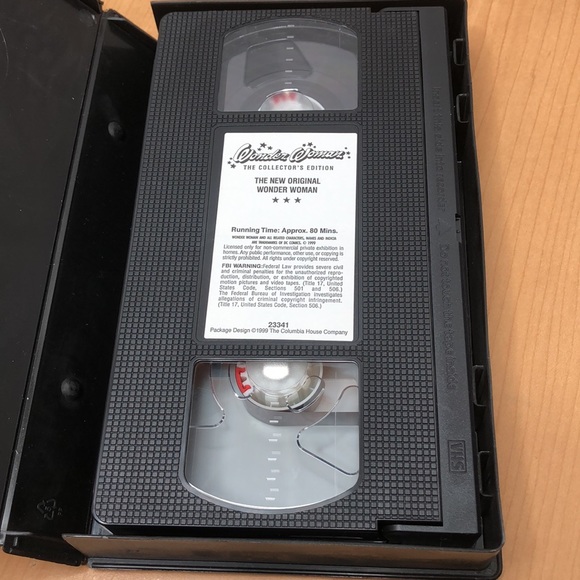 VTG Wonder Woman The Collector's Edition VHS - Picture 8 of 10